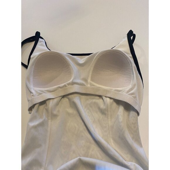 Catalina One-Piece Slimming Swimsuit Bathing Suit, Size S/Ch (4-6) - Picture 7 of 9